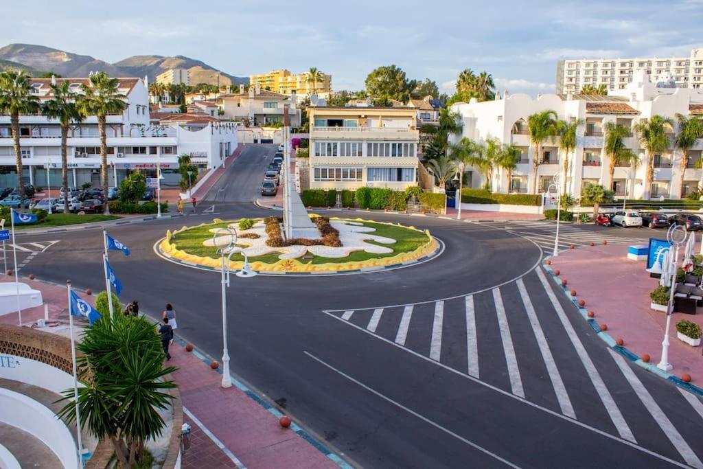 Puerto Marina Luxury 2Bdr Apartment With Sea View Benalmadena Exterior photo